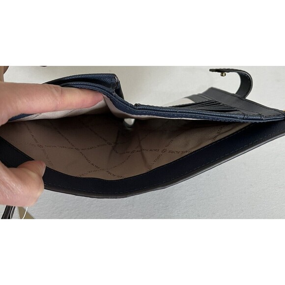 New Michael Kors Jet Set Travel Double Zip Wallet Saffiano Leather Navy - Picture 4 of 5